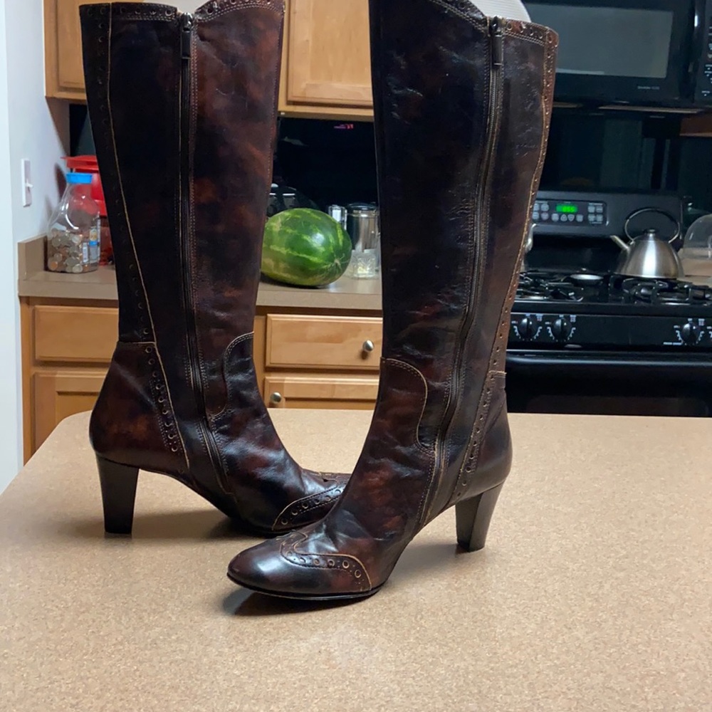Italian Made Wing Tips Long Boots
